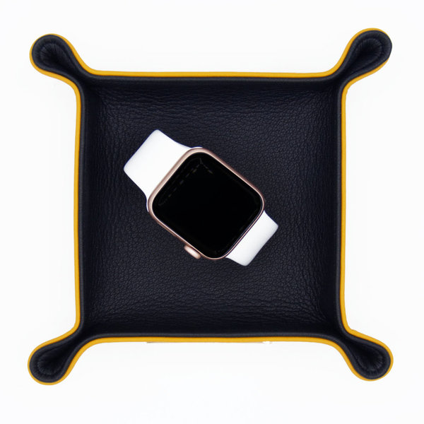 Leder Schlüsselschale / kleiner Taschenleerer, aussen Safran Gelb, innen Schwarz 14x14cm,
